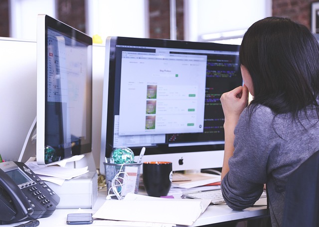 Was sind die effektivsten Methoden zum Stressabbau im Büroalltag?