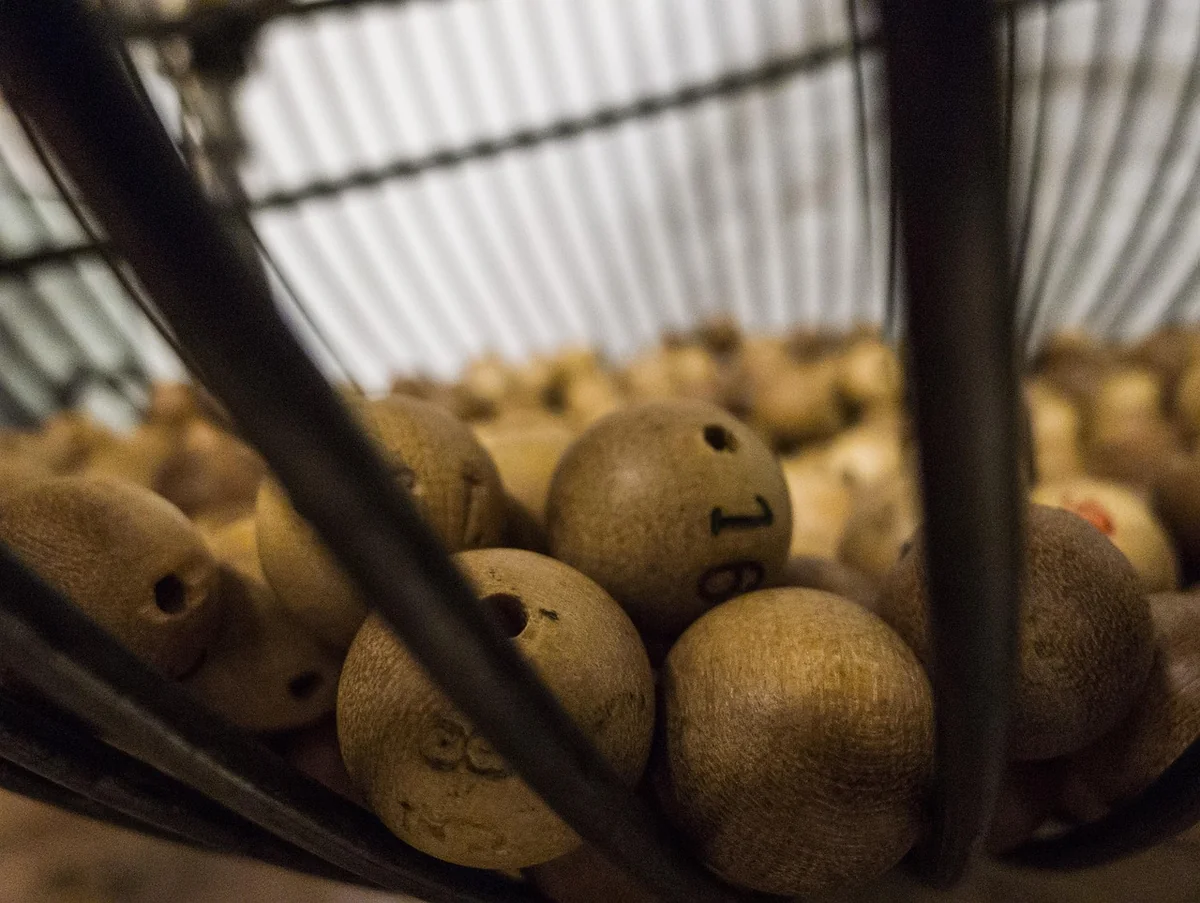 Bingo-Regeln für Erwachsene in größeren Runden