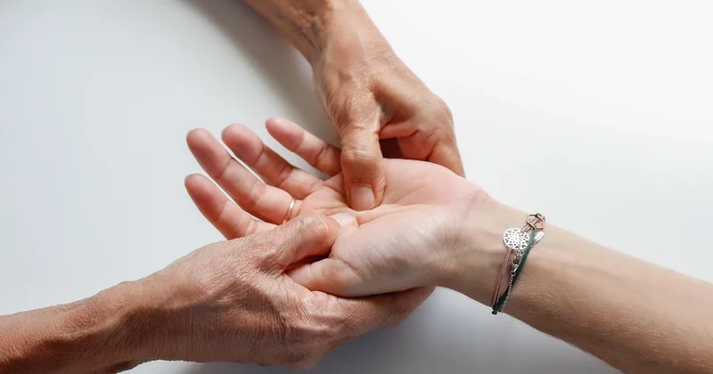 Was ist Marnitz-Therapie — und warum heißt sie auch Schlüsselzonenmassage?